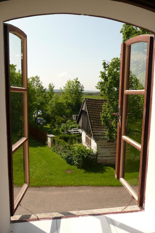 Hotel Statek Chmelovice Zewnętrze zdjęcie